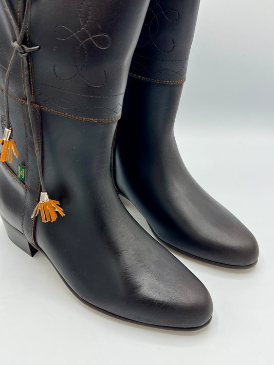 Equestrian Midcalf Leather Boot