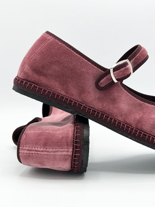 Rosewood Velvet Mary Jane with bourdeaux piping
