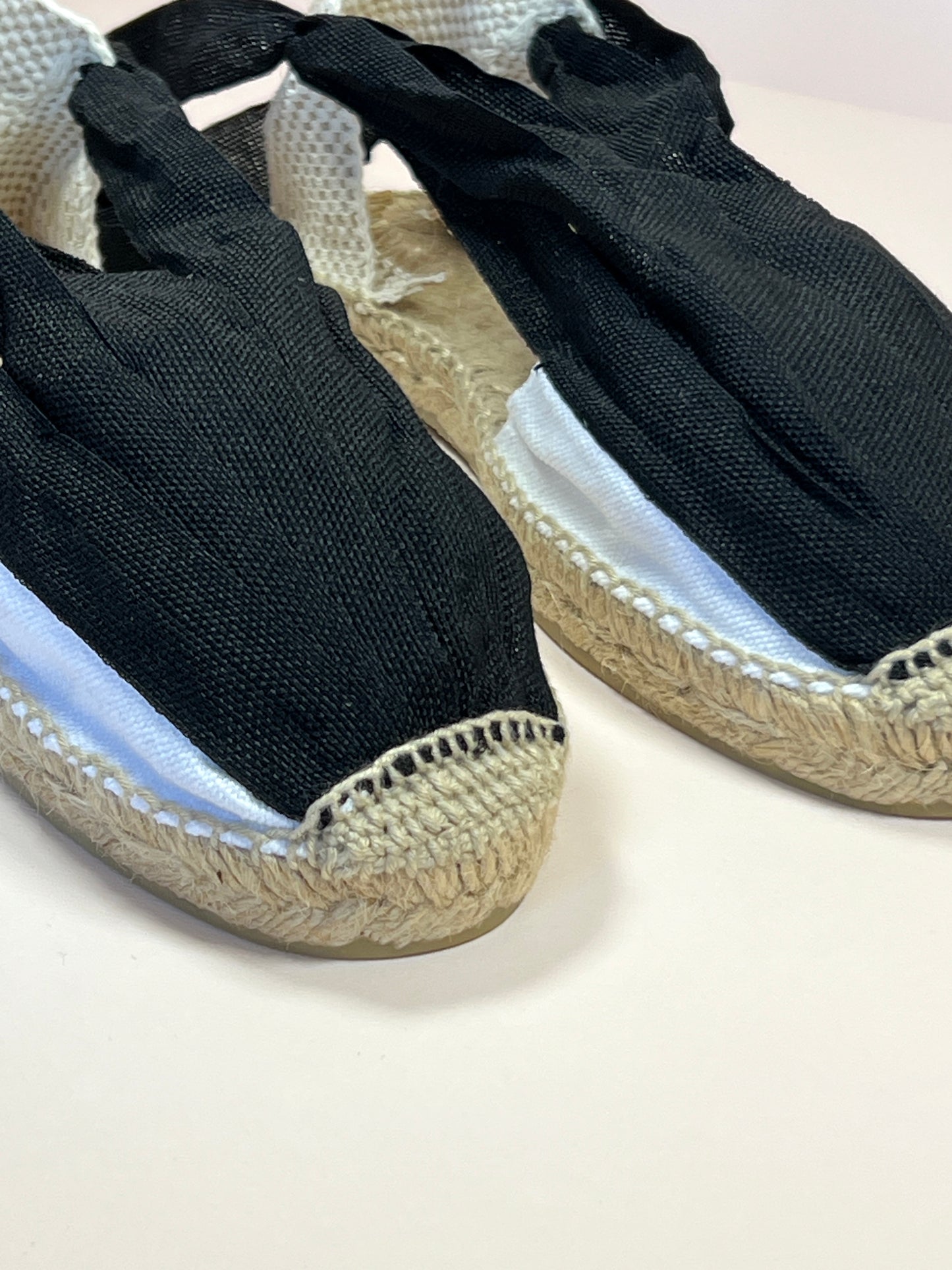"La Baturra" Traditional Lace-Up Espadrille